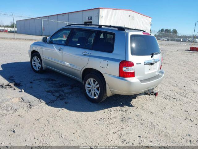 Toyota Highlander V6 Image 7