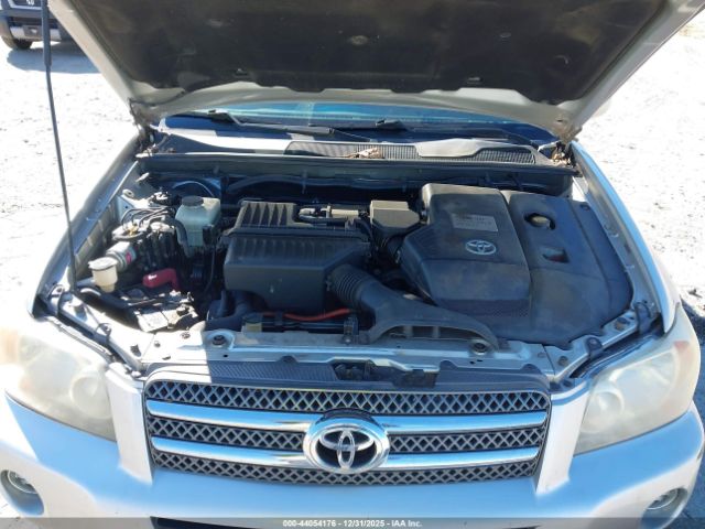 Toyota Highlander V6 Image 6