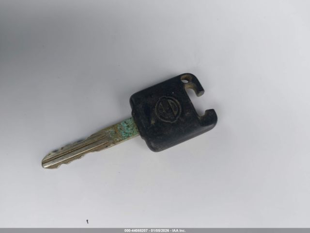 Nissan Frontier Xe Image 7