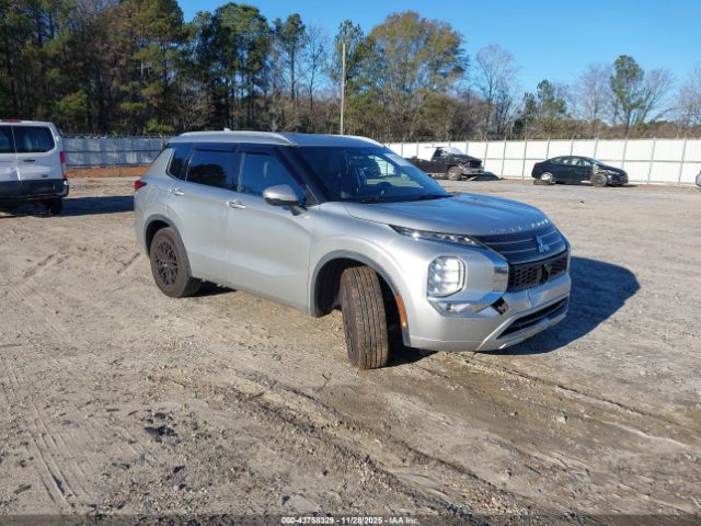 Mitsubishi Outlander Image 1