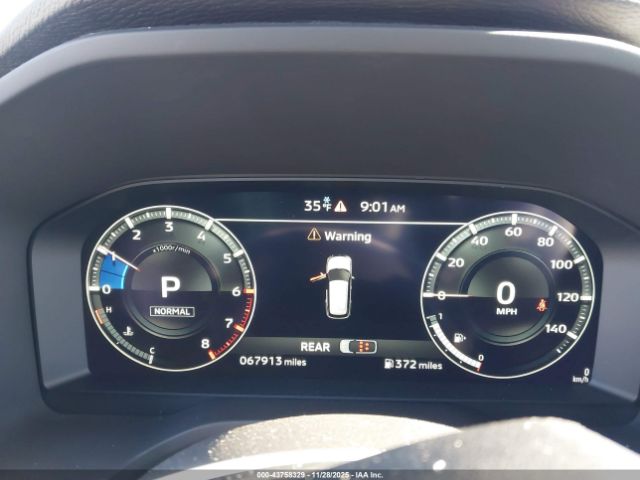 Mitsubishi Outlander Image 9