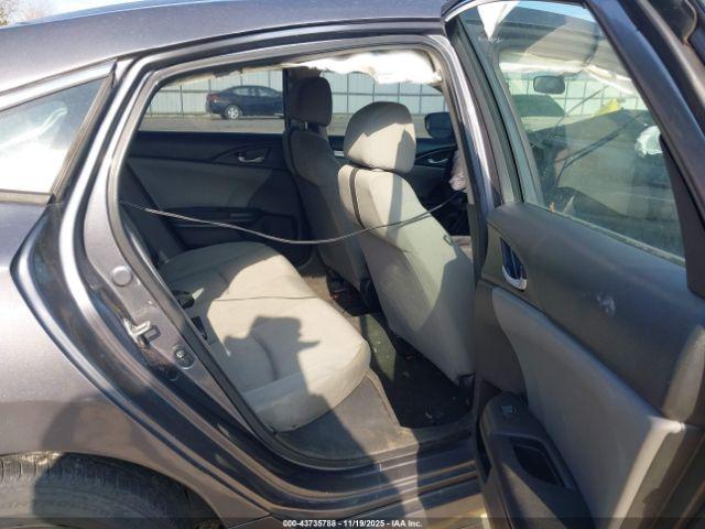 Honda Civic Lx Image 9