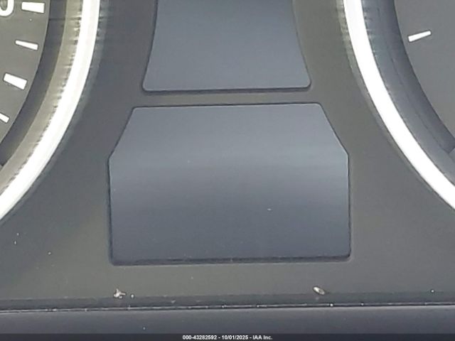 BMW X Series Xdrive35d Image 17