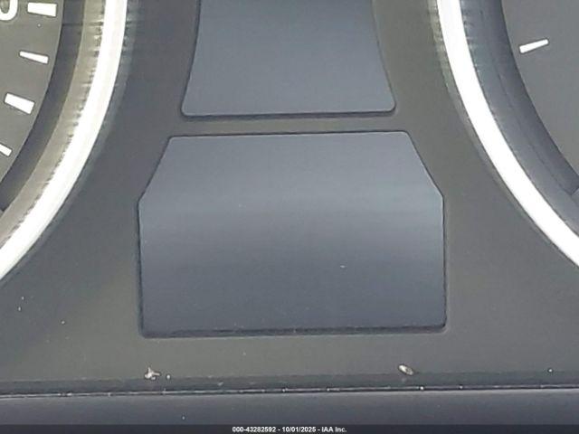 BMW X Series Xdrive35d Image 17