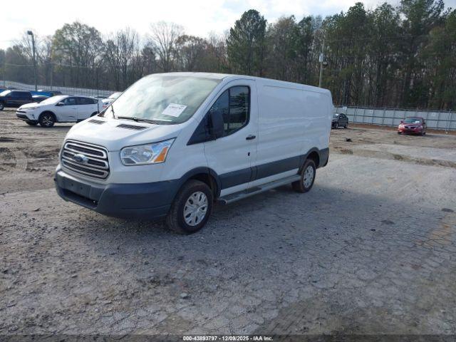 Ford Transit Image 16
