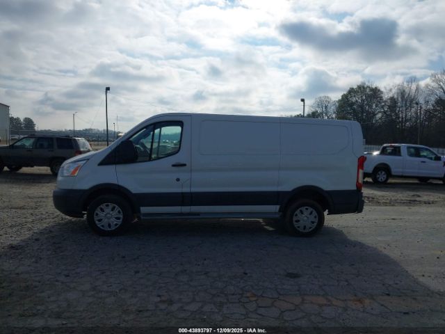 Ford Transit Image 14