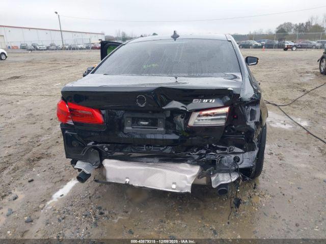 BMW 5 Series Image 17