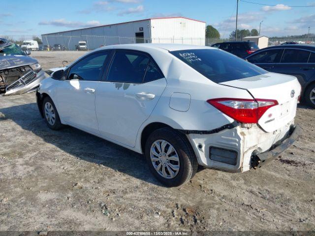 Toyota Corolla L Image 2