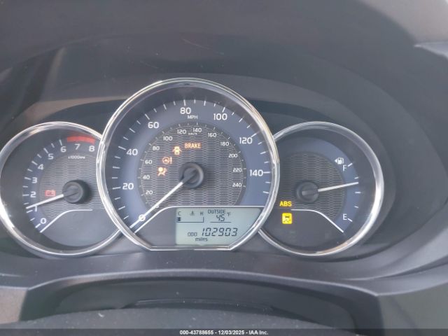 Toyota Corolla L Image 6