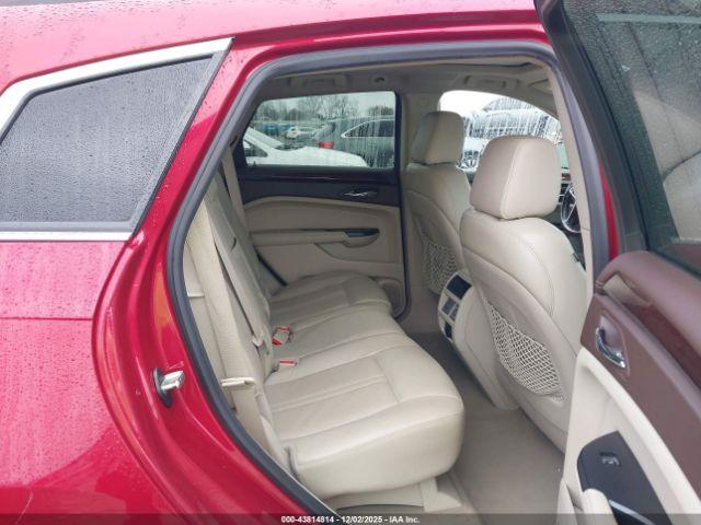 Cadillac SRX Luxury Collection Image 3