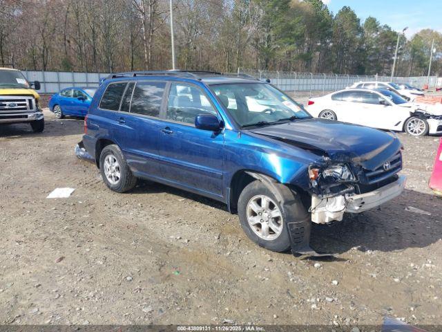  Salvage Toyota Highlander
