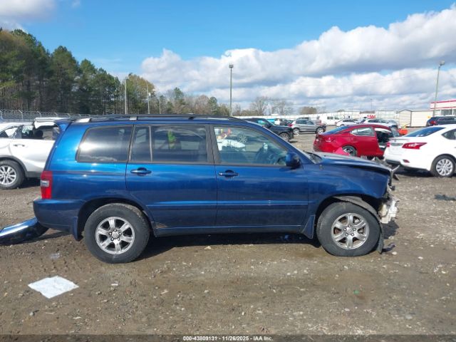 Toyota Highlander V6 Image 10