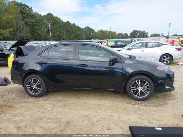 Toyota Corolla Le Image 16