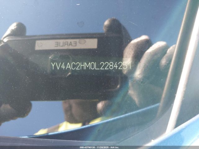 Volvo XC40 T4 R-design Image 16