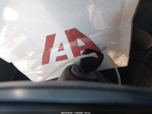 Chevrolet Silverado 2500 Ltz Image 6