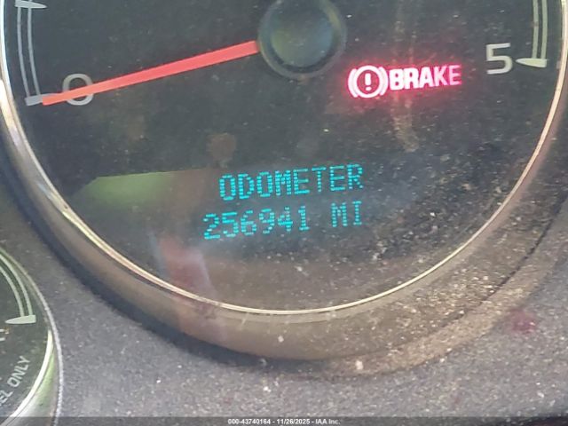 Chevrolet Silverado 2500 Ltz Image 20