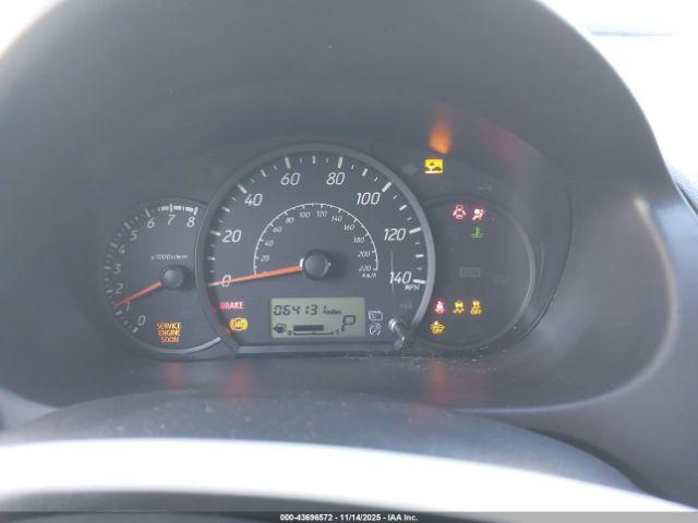 Mitsubishi Mirage Image 8