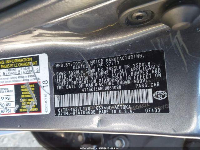 Toyota Avalon Xle Touring Image 11