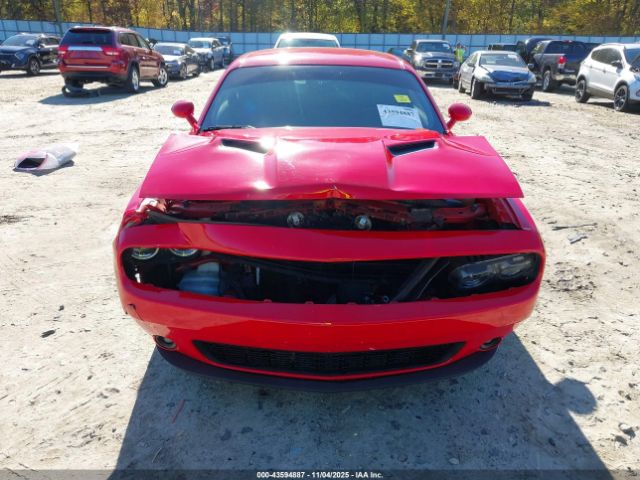 Dodge Challenger Sxt Image 3