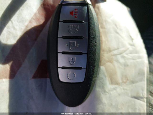 Nissan Altima Image 18