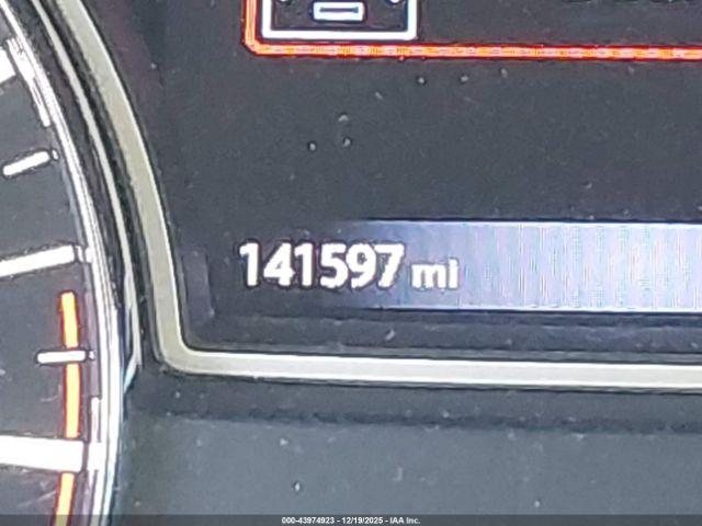 Nissan Altima Image 17