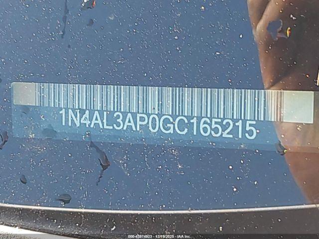 Nissan Altima Image 16