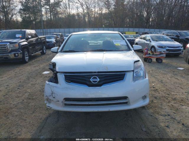 Nissan Sentra 2.0s Image 11