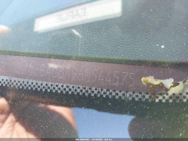 Nissan Titan Se Image 14