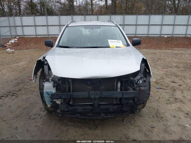 Nissan Rogue S Image 13