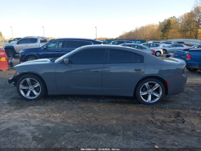 Dodge Charger Image 12