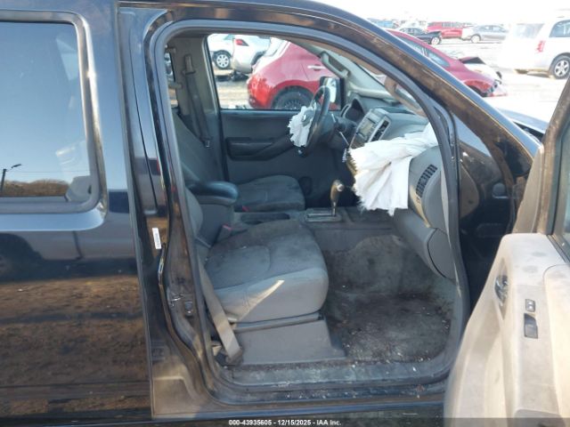 Nissan Frontier Sv Image 16