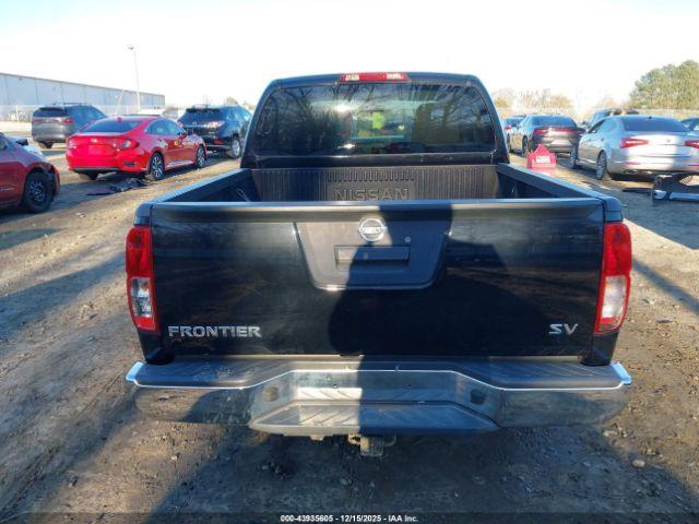 Nissan Frontier Sv Image 2