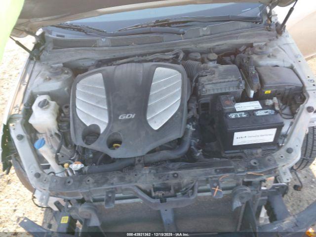 Kia Cadenza Premium Image 10