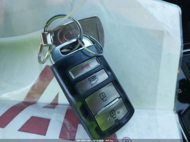 Kia Cadenza Premium Image 2