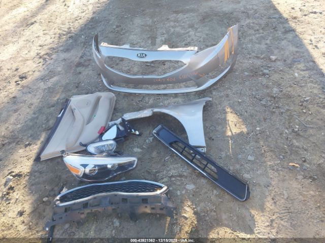 Kia Cadenza Premium Image 12