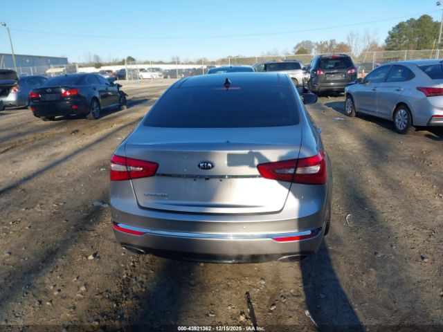 Kia Cadenza Premium Image 17