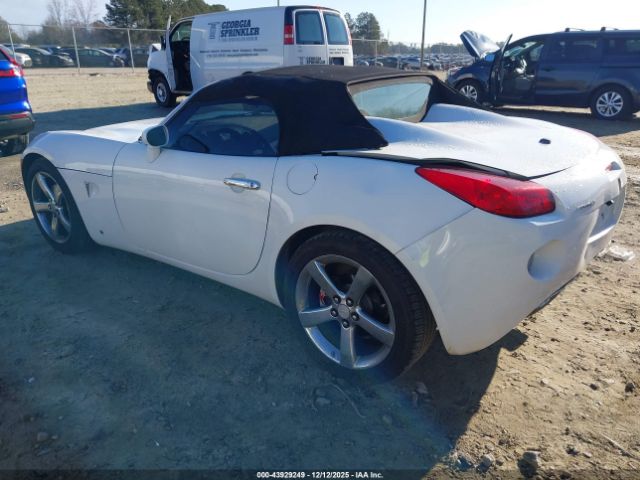 Pontiac Solstice Image 5