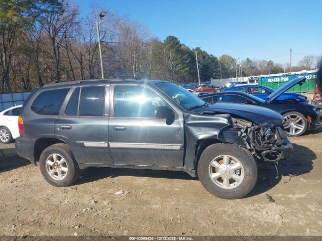 GMC Envoy Slt Image 10