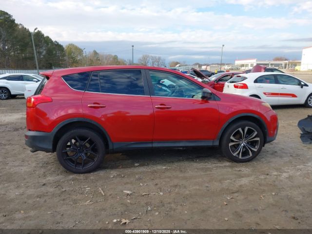 Toyota RAV4 Le Image 8