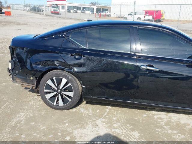 Nissan Altima 2.5 Sl Image 16