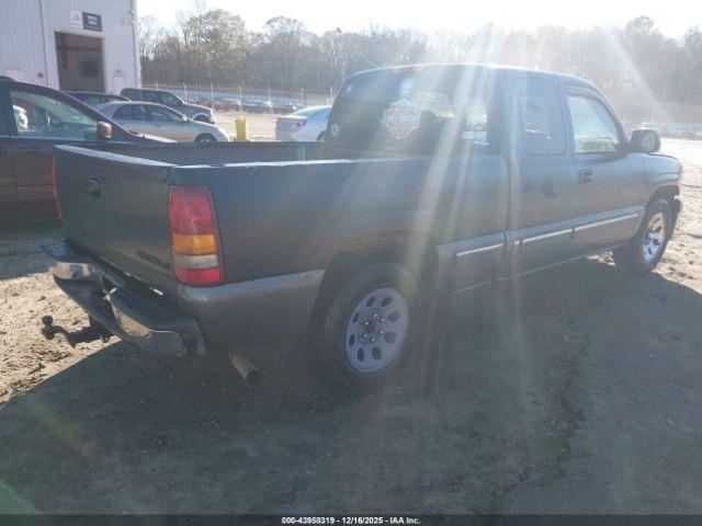 Chevrolet Silverado 1500 Ls Image 8