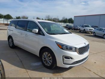  Salvage Kia Sedona
