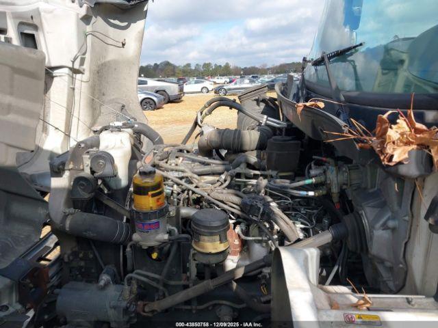 Hino 258 268 Image 4