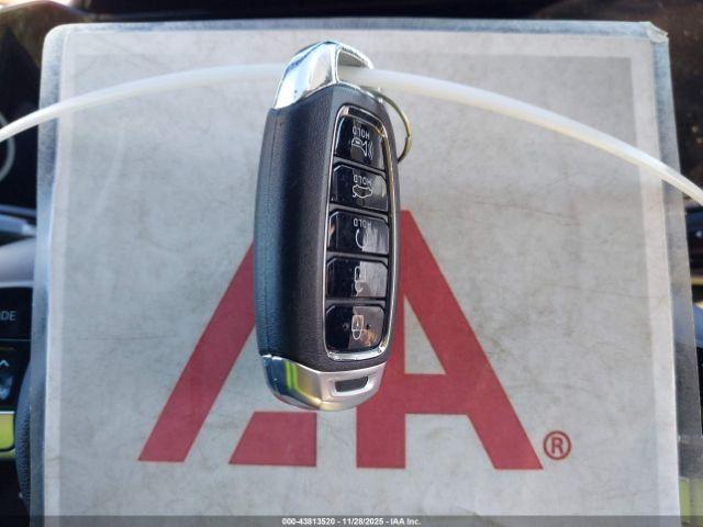 Hyundai ELANTRA Sel Image 12