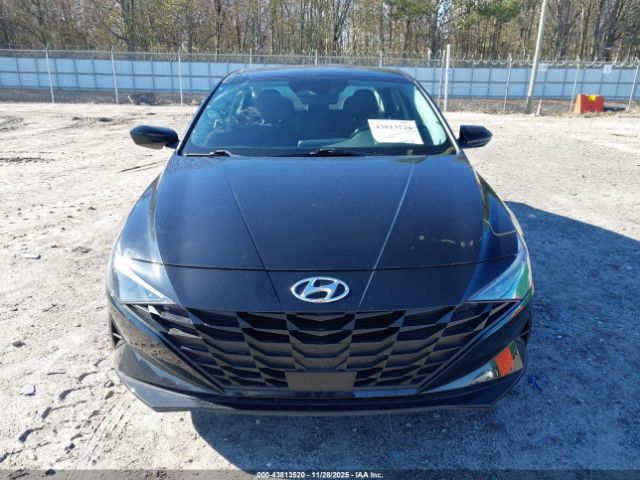 Hyundai ELANTRA Sel Image 5