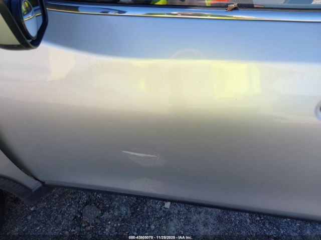 Nissan Rogue S Image 13