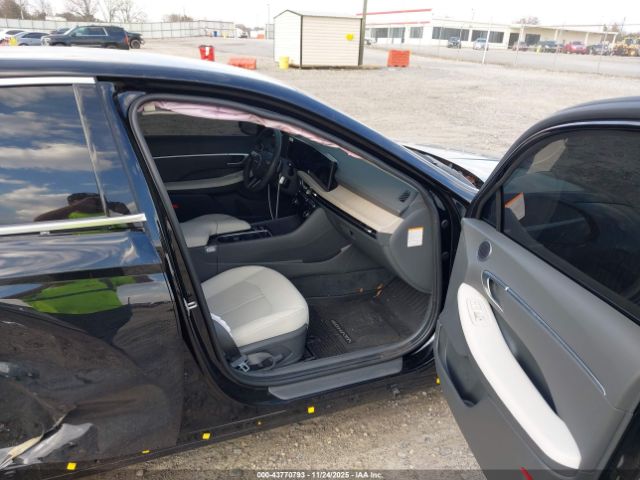 Hyundai SONATA Sel Image 13