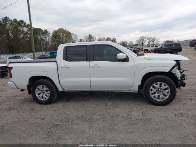 Nissan Frontier Sv 4x2 Image 10