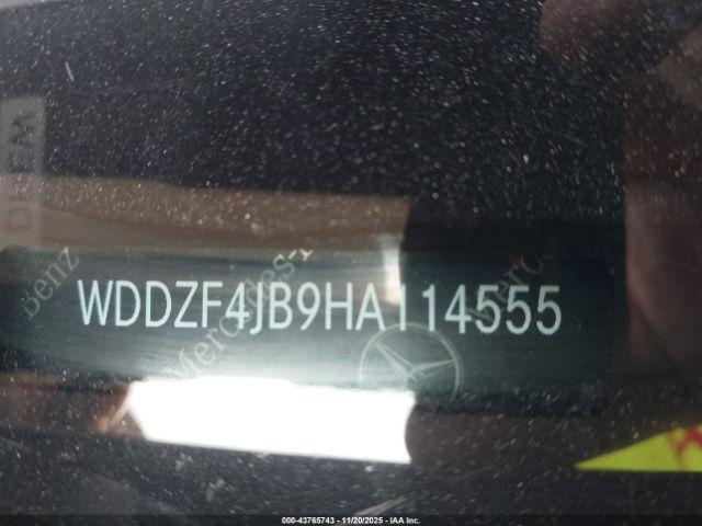 Mercedes-Benz E-Class Image 16