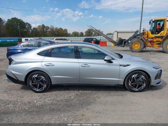 Hyundai SONATA Sel Image 12